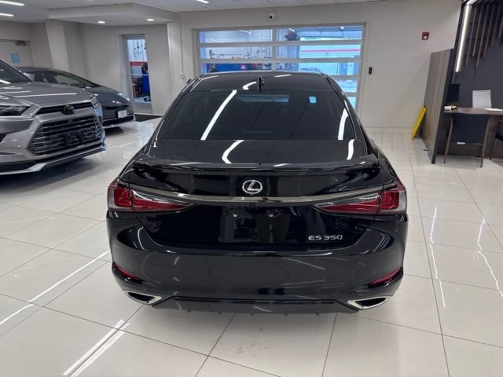 Used 2025 Lexus ES 350 Base Sedan