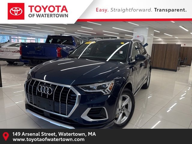 2020 Audi Q3 Premium Plus's photo