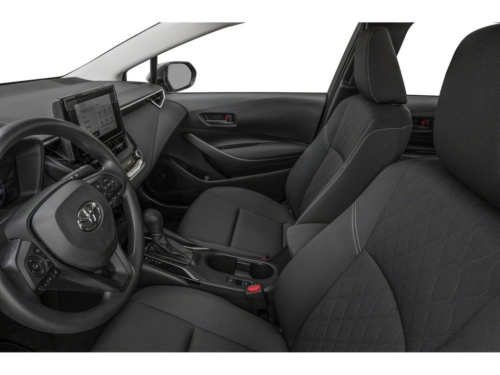 2026 Toyota Corolla LE - Photo 6