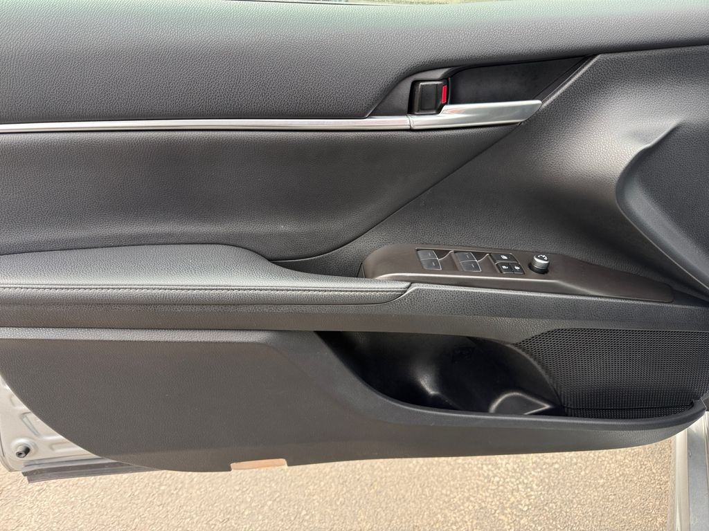 2024 Toyota Camry XSE - Photo 25