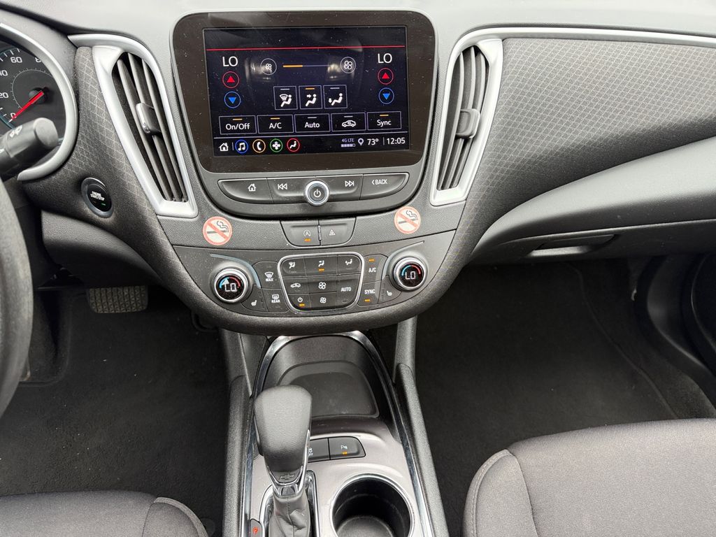 2024 Chevrolet Malibu 1LT - Photo 11