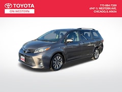 2020 Toyota Sienna XLE Minivan/Van