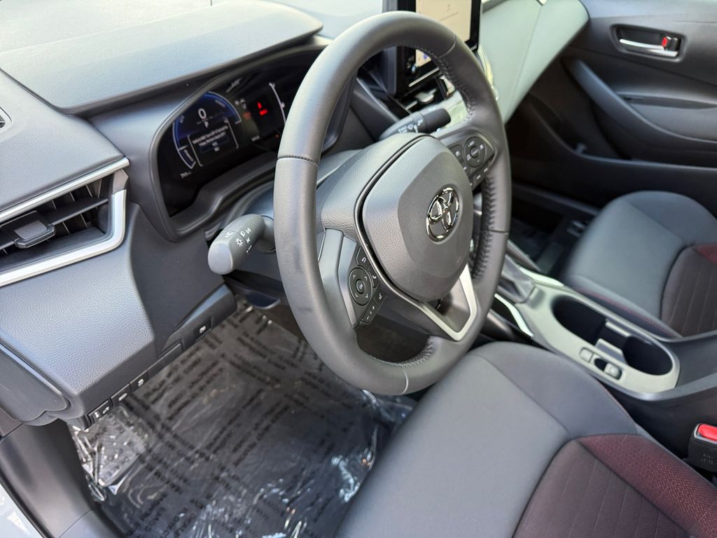 2026 Toyota Corolla SE - Photo 28