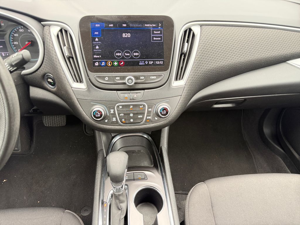 2024 Chevrolet Malibu 1LT - Photo 11