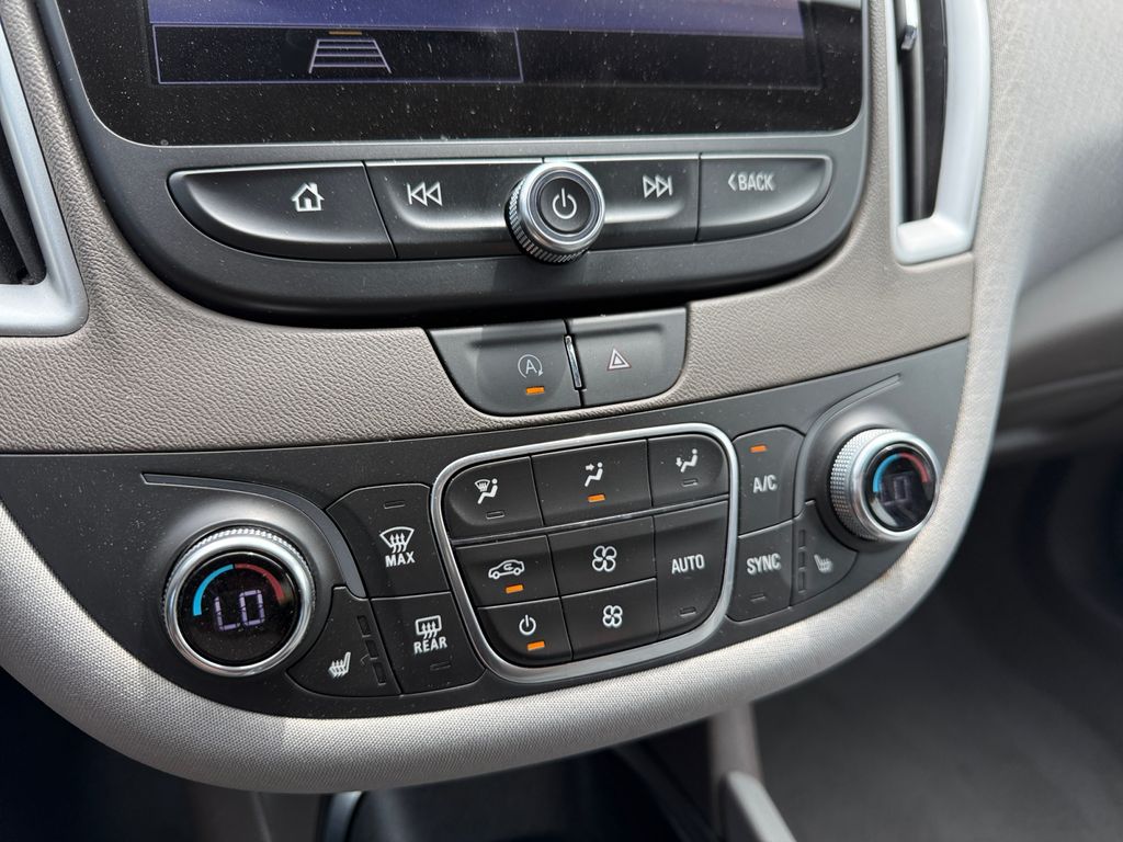2024 Chevrolet Malibu 1LT - Photo 35