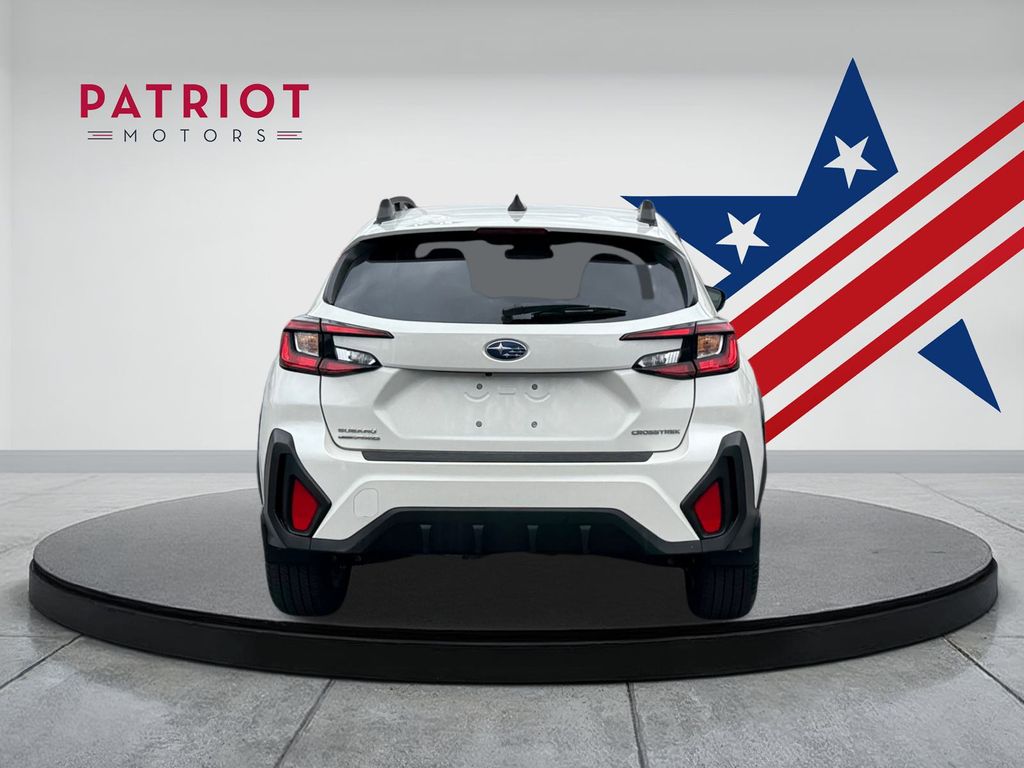 2024 Subaru Crosstrek Premium photo 4