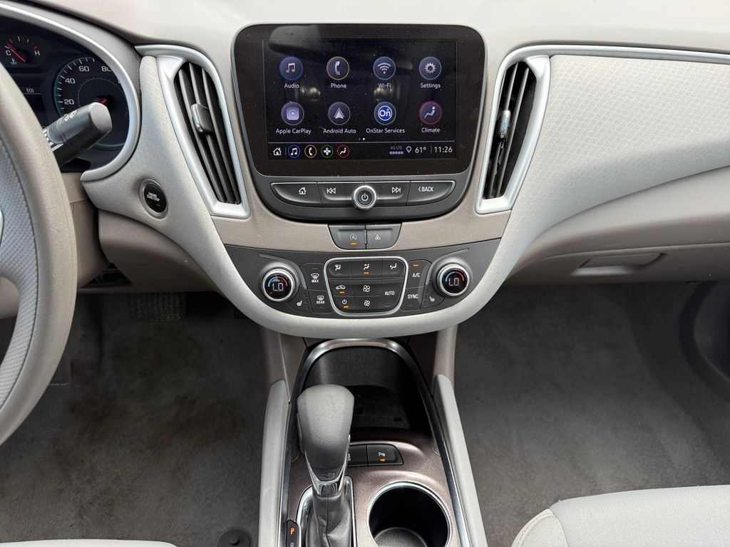 2024 Chevrolet Malibu 1LT - Photo 11