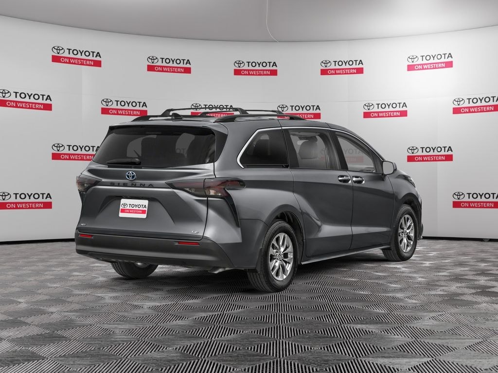 New 2026 Toyota Sienna LE 8 PASSENGER