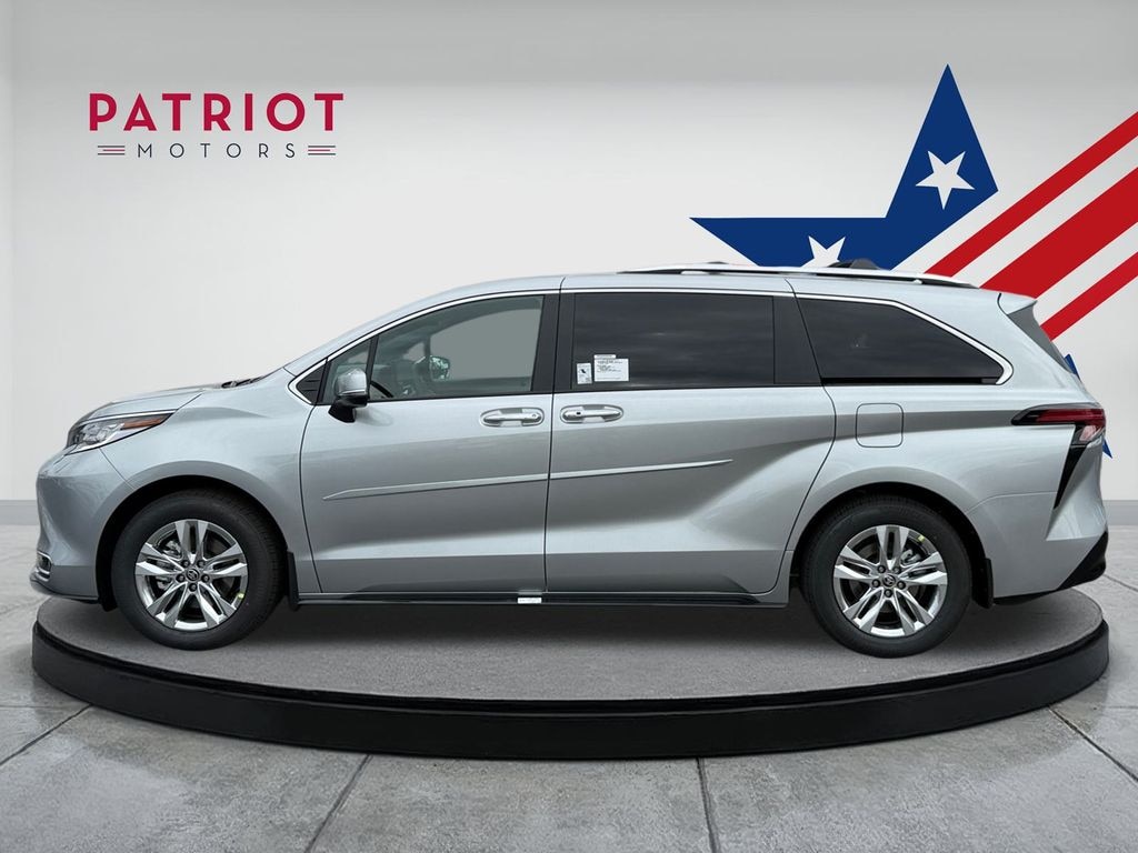 New 2025 Toyota Sienna Limited 7 PASSENGER