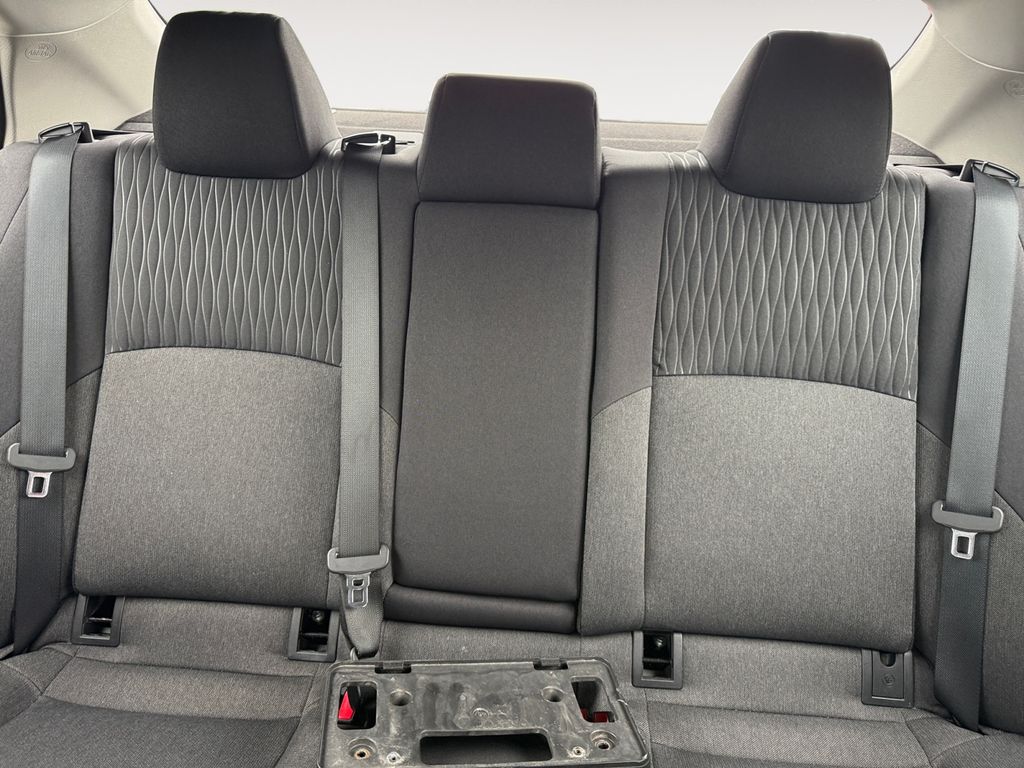 2025 Toyota Camry LE - Photo 13