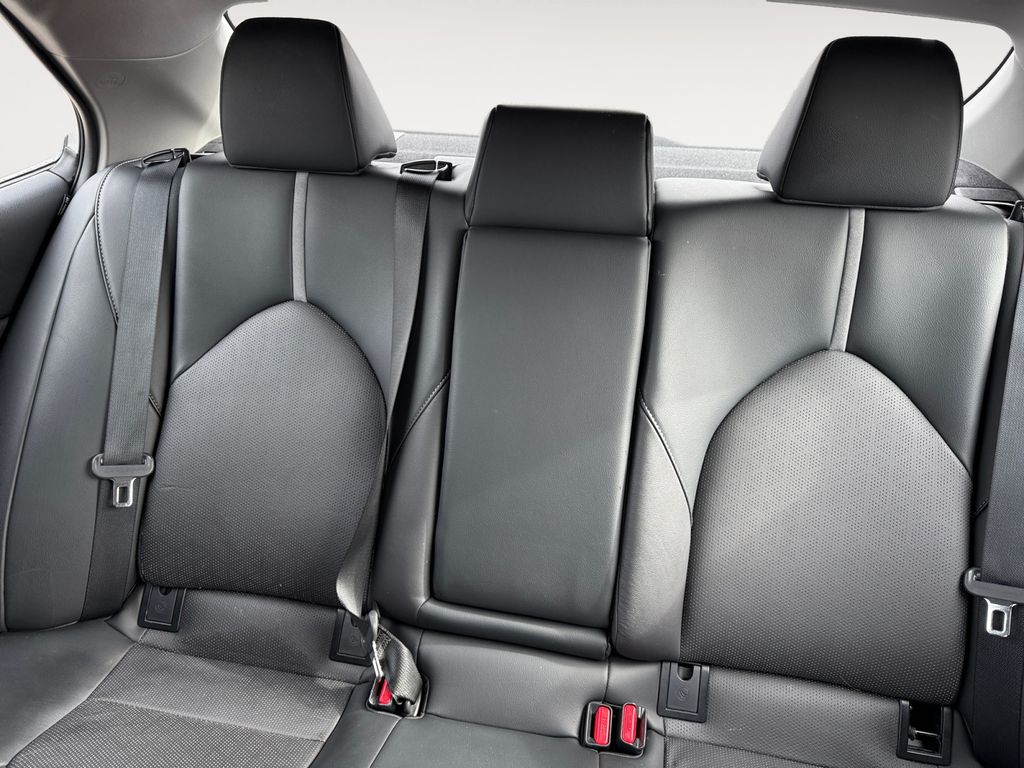 2024 Toyota Camry XSE - Photo 13
