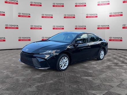 2025 Toyota Camry LE Sedan