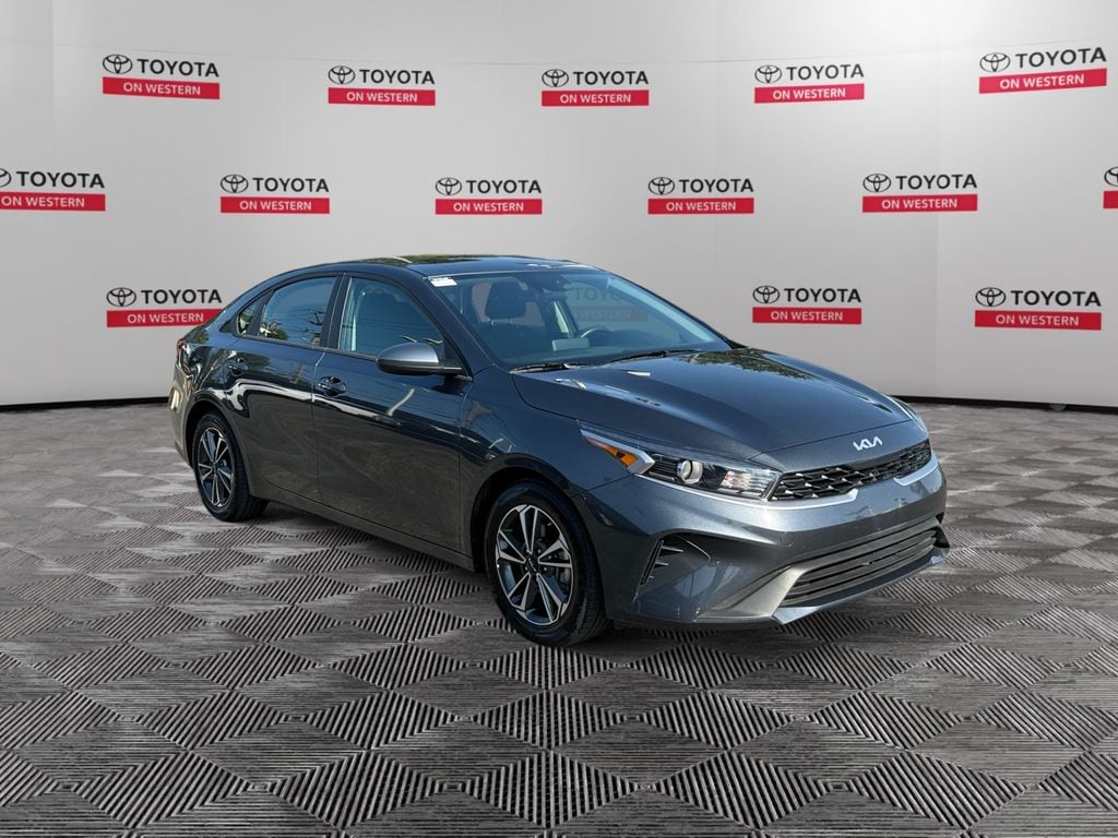 Used 2024 Kia Forte LXS Sedan