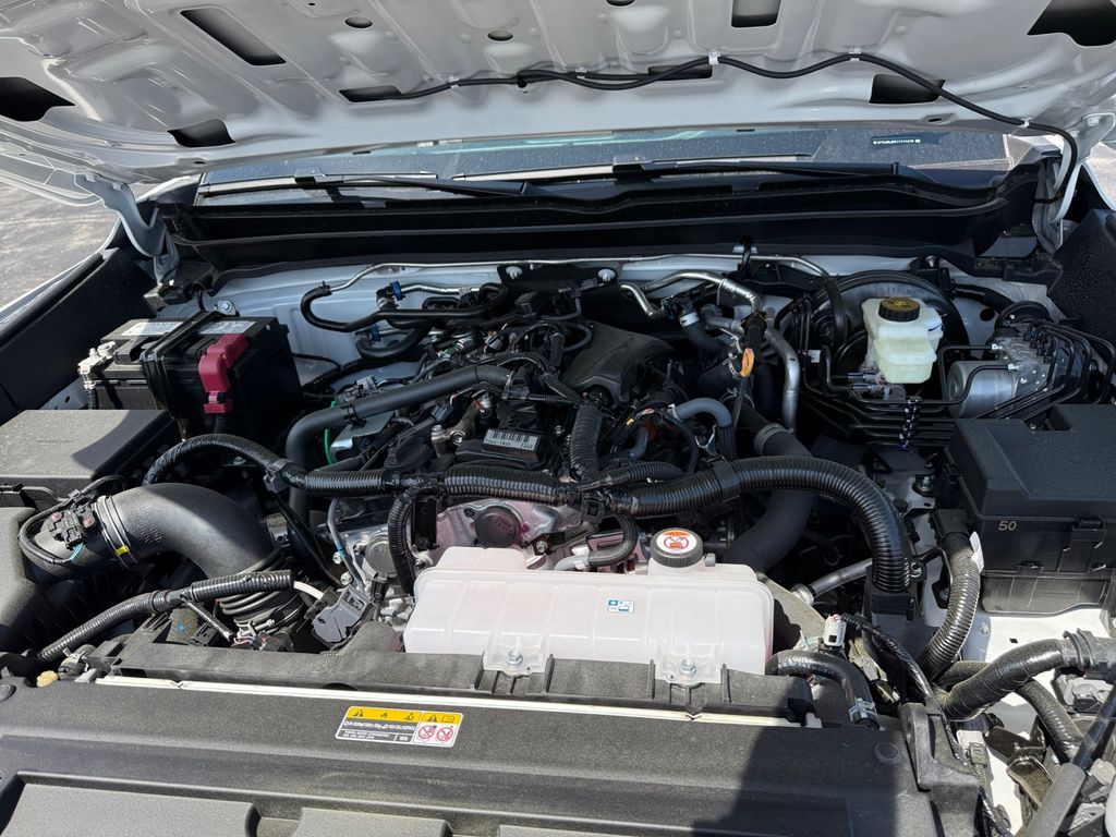 2026 Toyota Tacoma SR5 - Photo 33