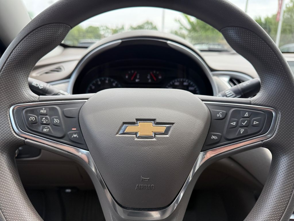 2024 Chevrolet Malibu 1LT - Photo 32
