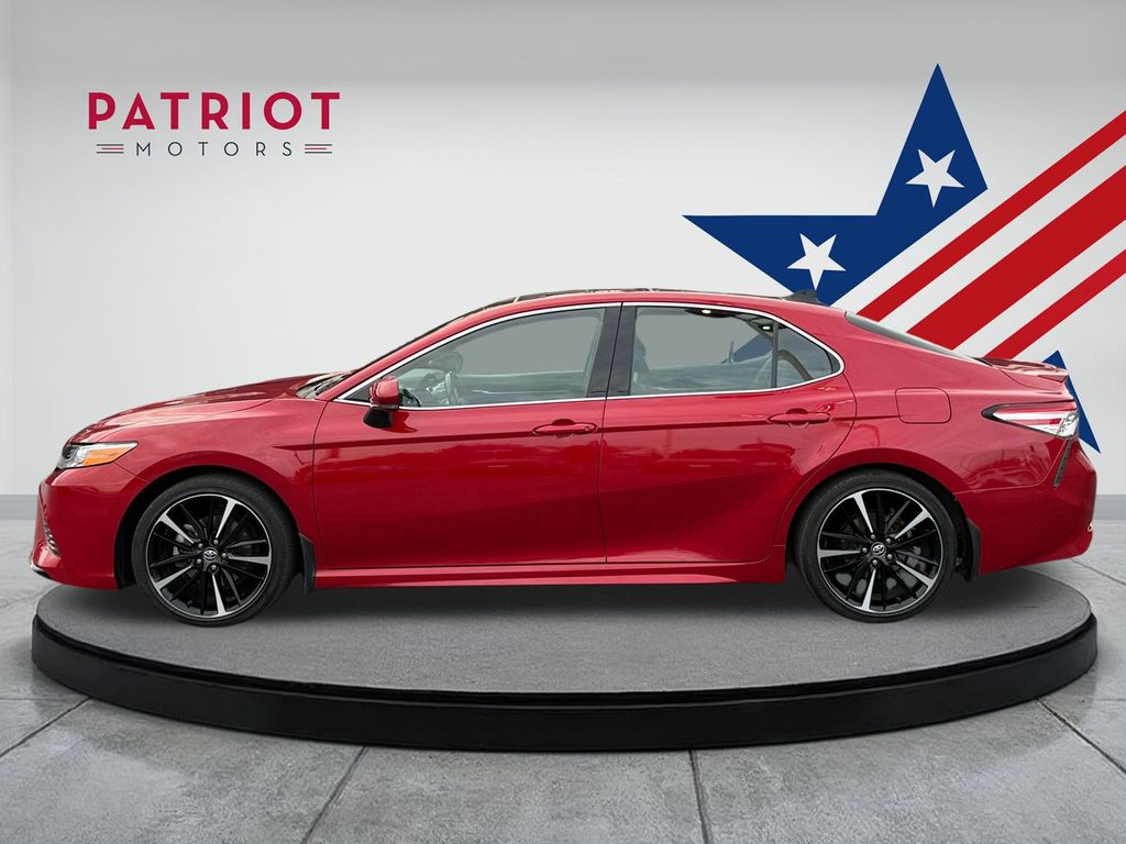 2020 Toyota Camry XSE photo 2