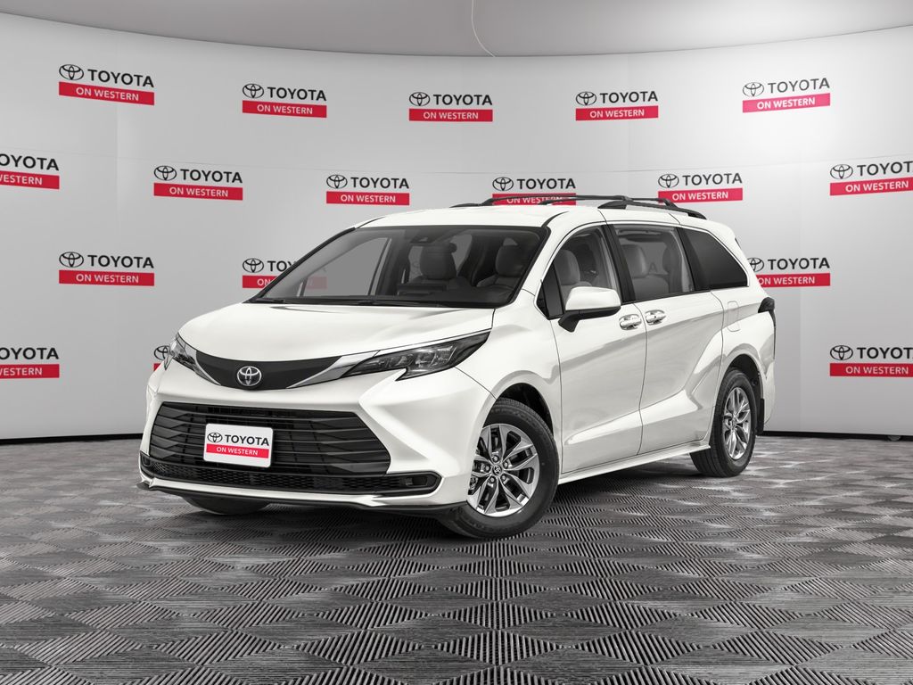 2026 Toyota Sienna LE 8-Passenger Hybrid FWD's photo