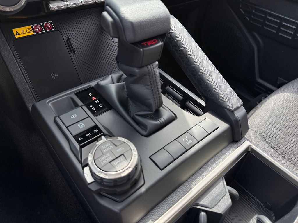 2026 Toyota 4Runner TRD Off-Road - Photo 37
