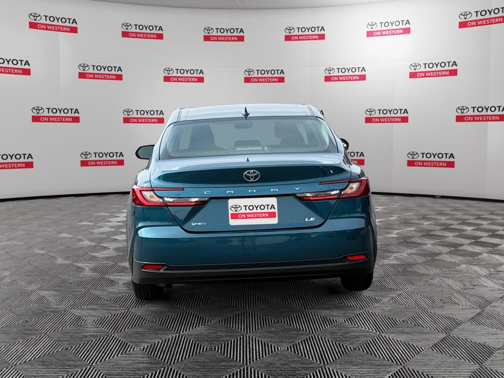 2025 Toyota Camry LE photo 3