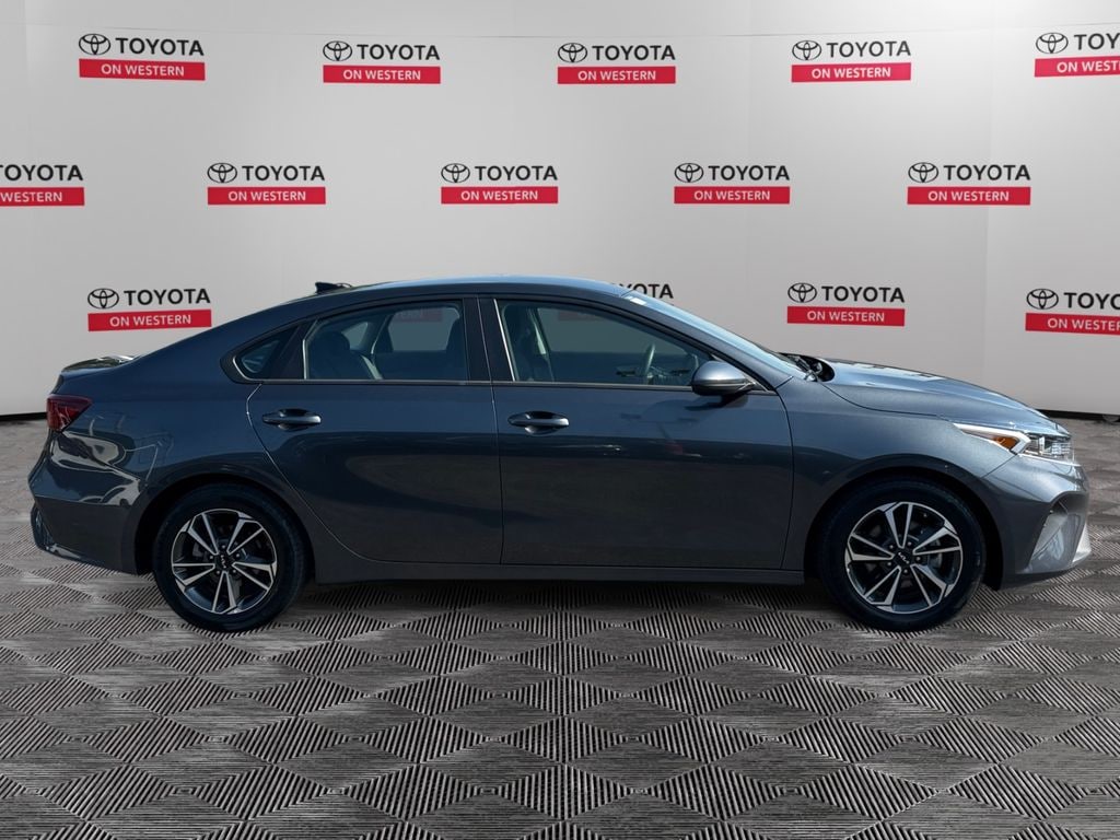 Used 2024 Kia Forte LXS Sedan