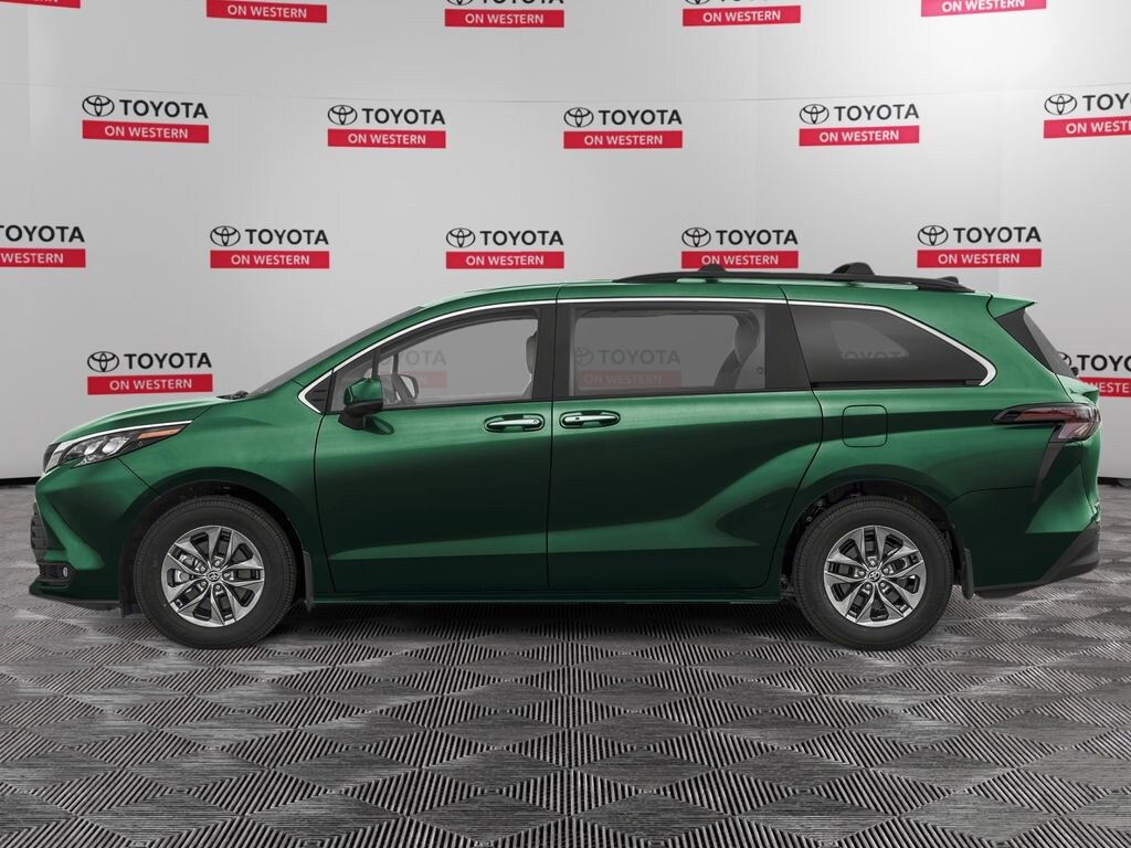 New 2026 Toyota Sienna XLE 7 PASSENGER