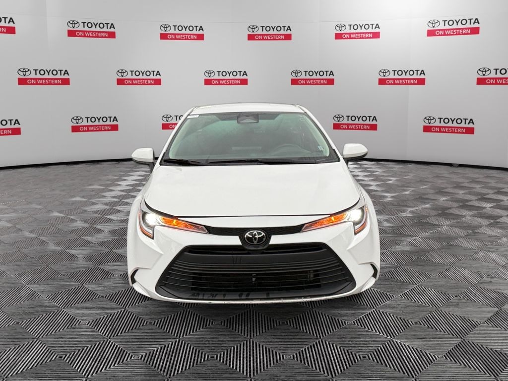 Certified 2025 Toyota Corolla LE Sedan
