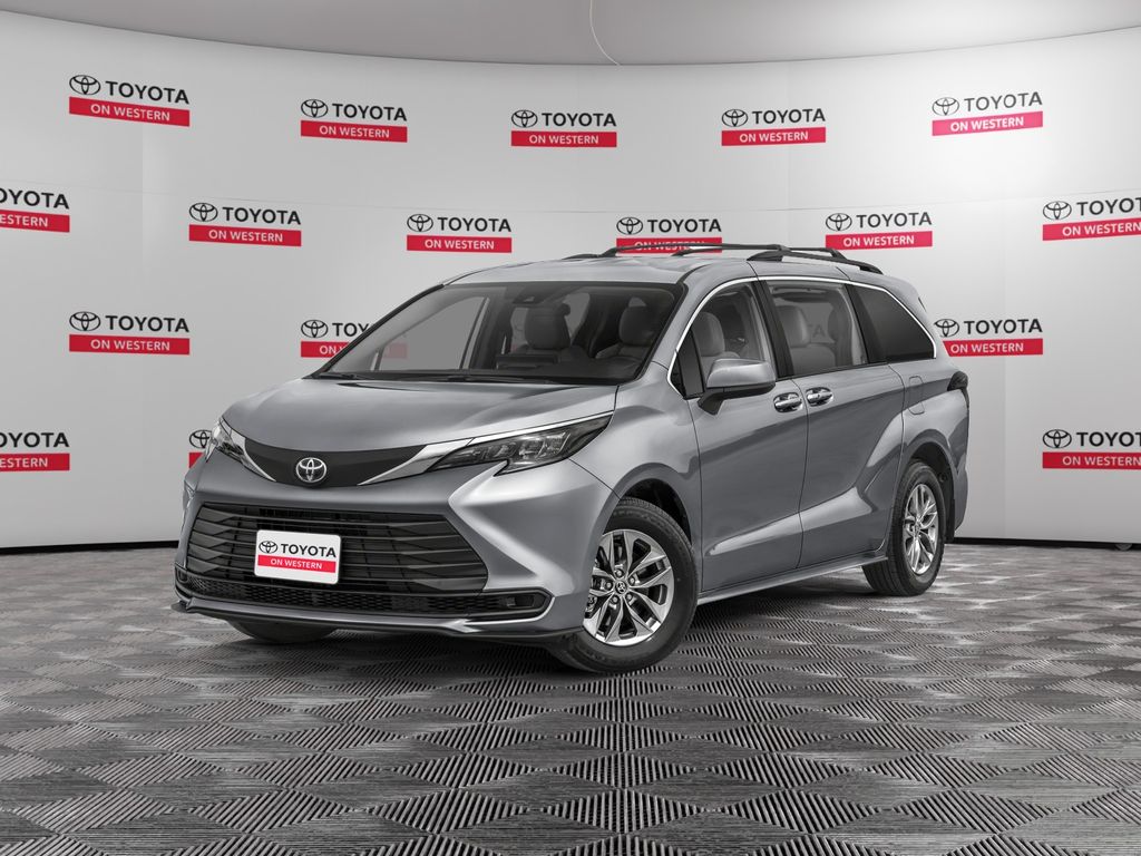 2026 Toyota Sienna 8 PASSENGER 