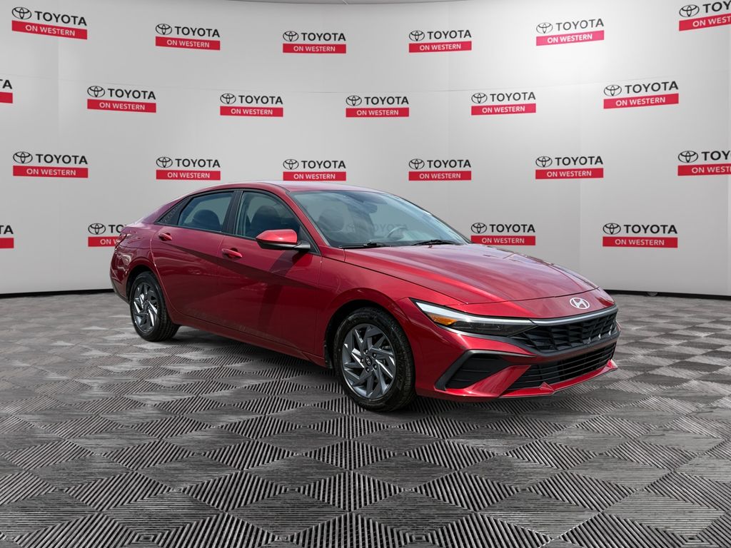 2024 Hyundai Elantra 2.0 SEL IVT's photo