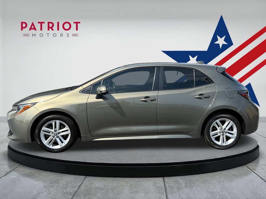 2020 Toyota Corolla SE photo 2