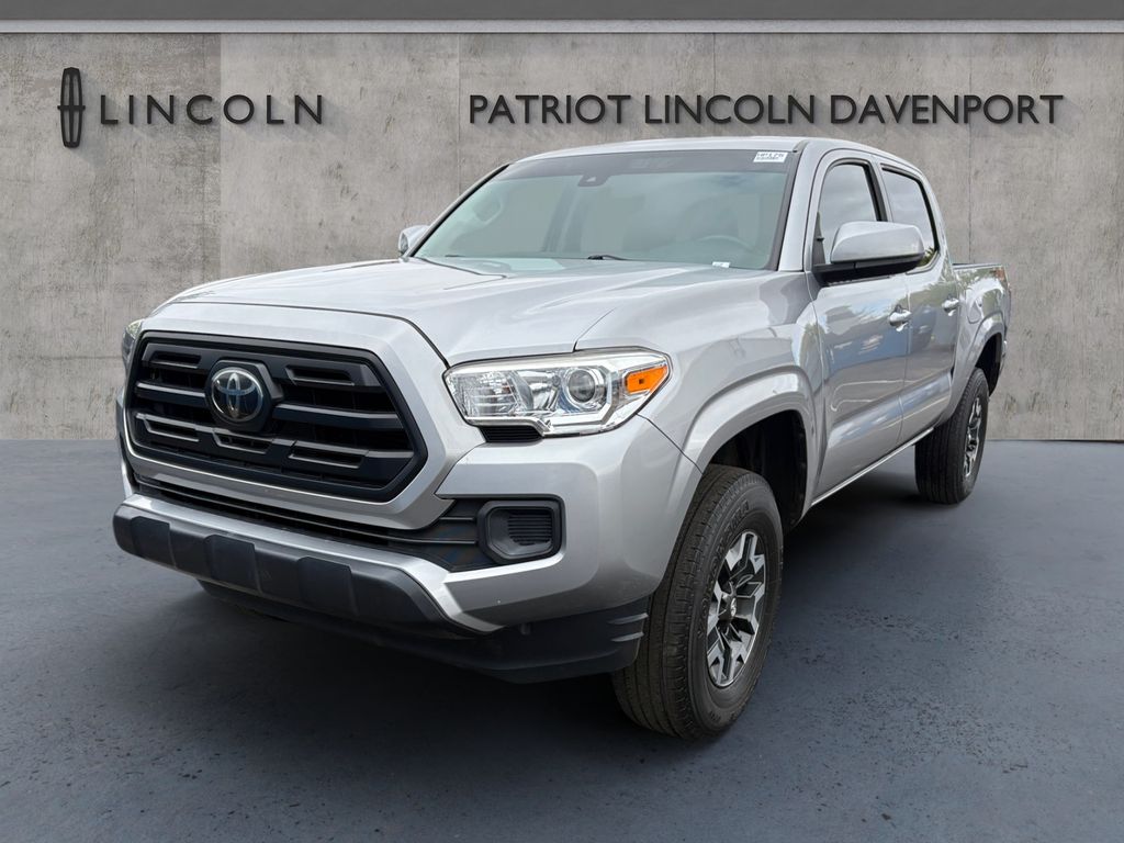 2018 Toyota Tacoma TRD Off-Road photo 3