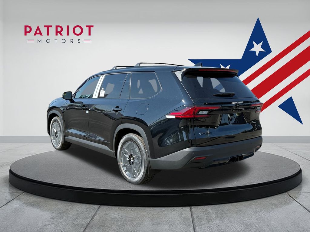 2026 Toyota Highlander Hybrid photo 3