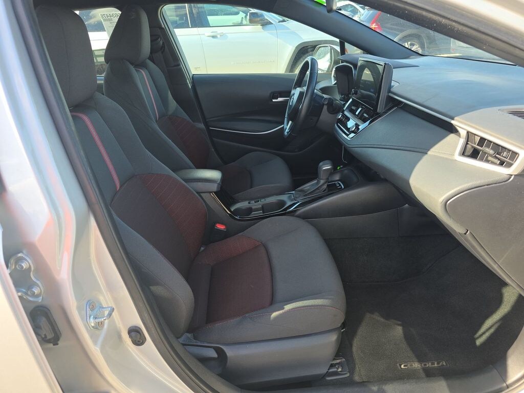 Used 2025 Toyota Corolla SE Sedan
