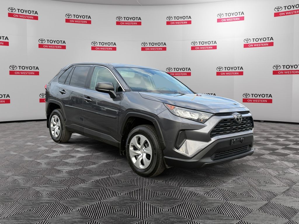2022 Toyota RAV4 LE