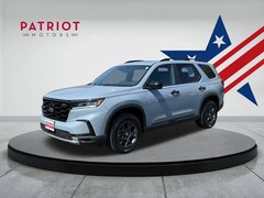 2025 Honda Pilot TrailSport SUV