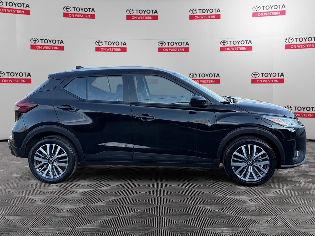 Used 2024 Nissan Kicks SV SUV