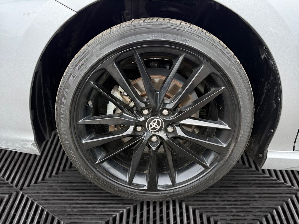 2024 Toyota Camry XSE - Photo 14