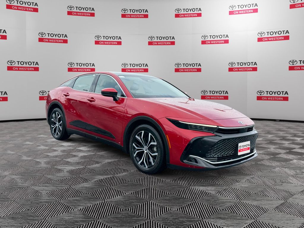 2024 Toyota Crown Sedan 