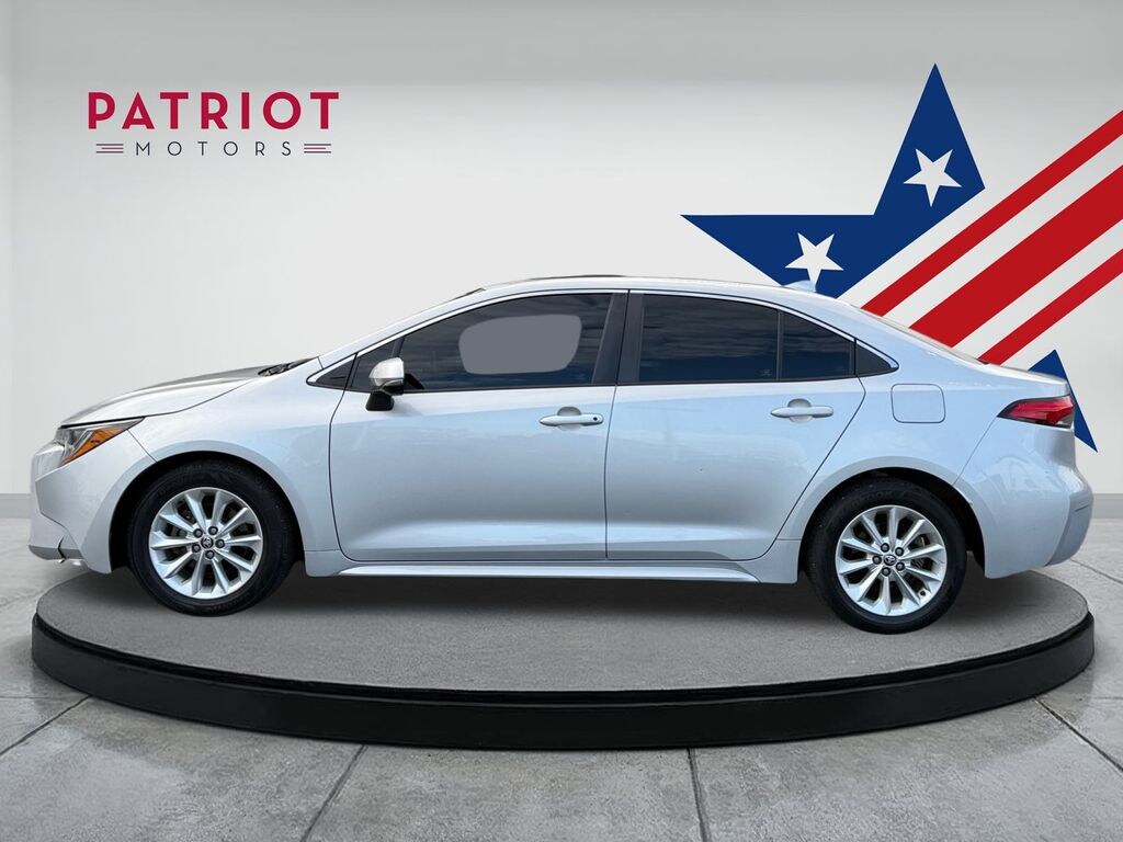 Used 2020 Toyota Corolla XLE Sedan