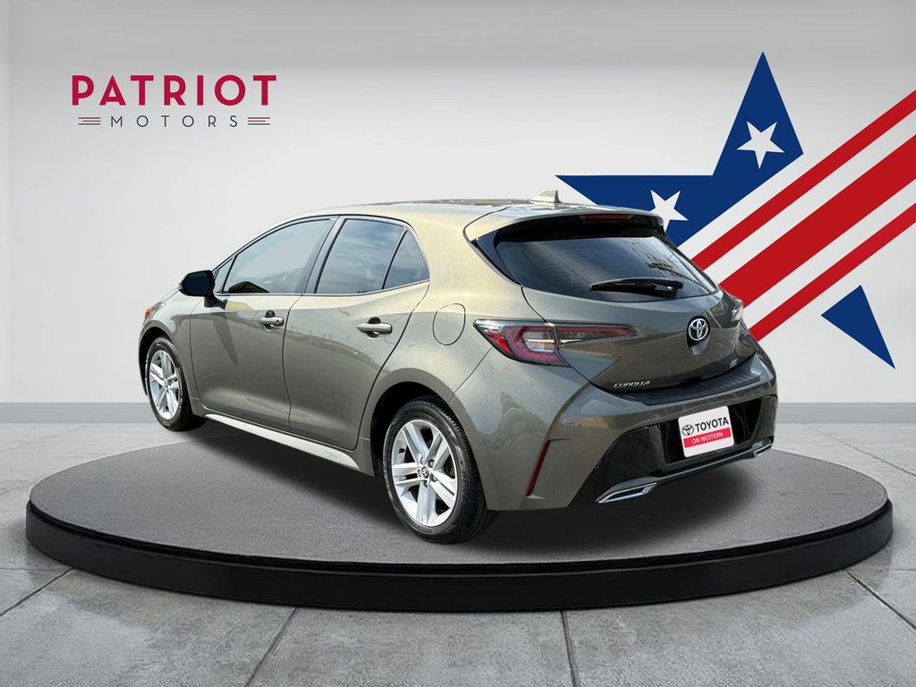 2020 Toyota Corolla SE photo 3