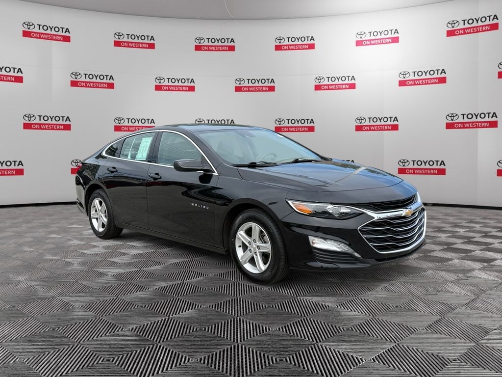 Used 2024 Chevrolet Malibu LT Sedan