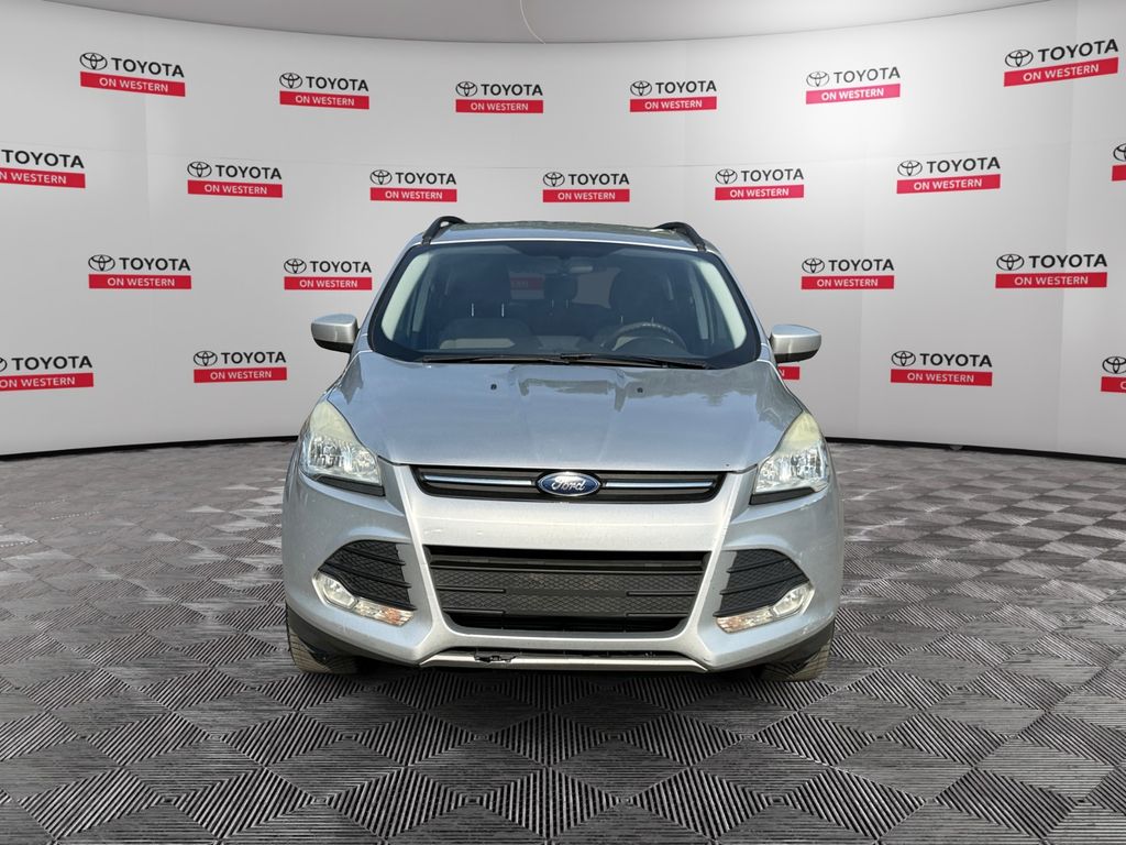 Used 2014 Ford Escape SE with VIN 1FMCU0GX2EUC98616 for sale in Chicago, IL