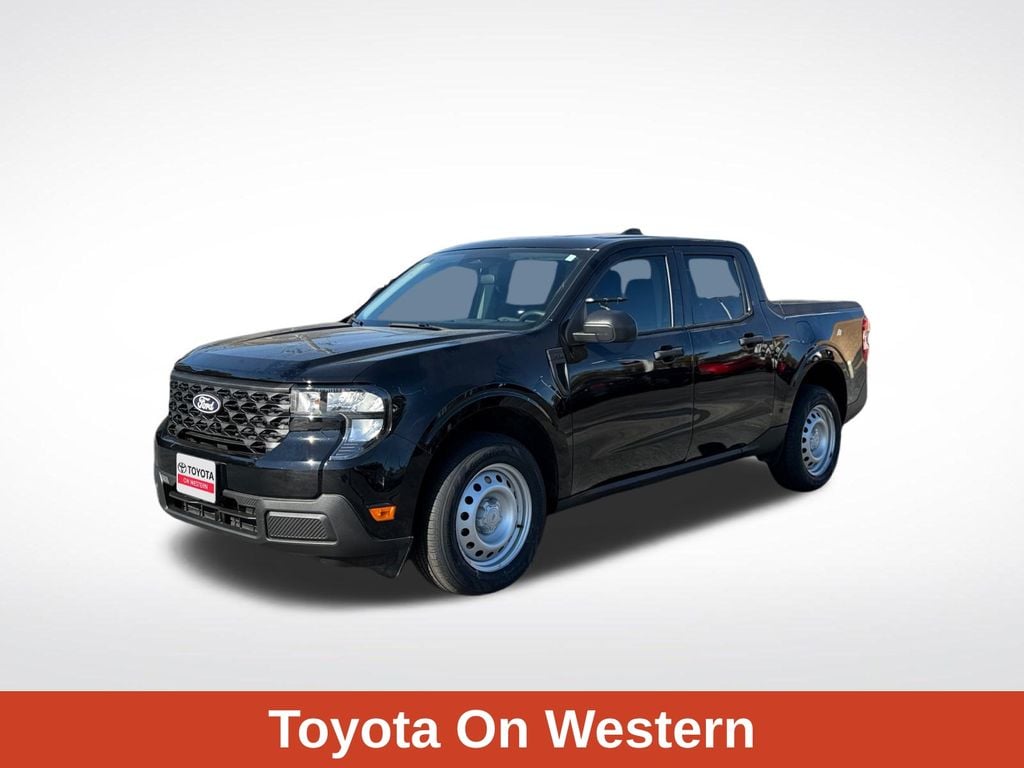 2025 Ford Maverick XL's photo