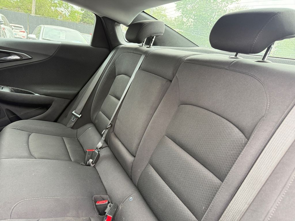 2024 Chevrolet Malibu 1LT - Photo 24