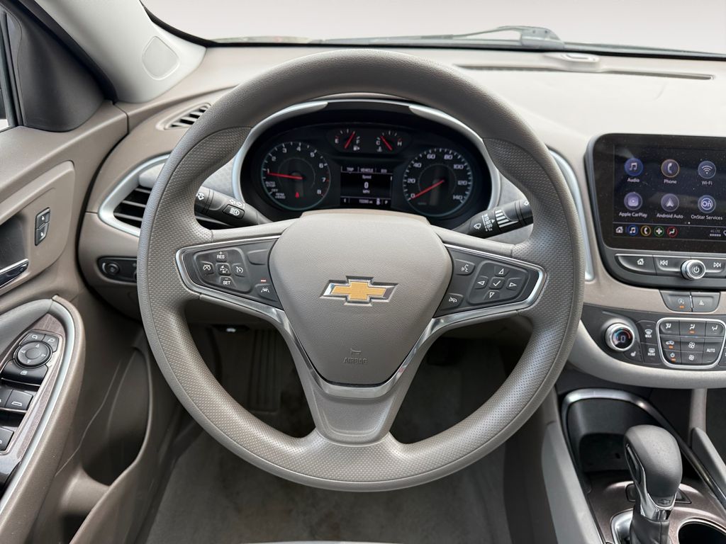 2024 Chevrolet Malibu 1LT - Photo 12