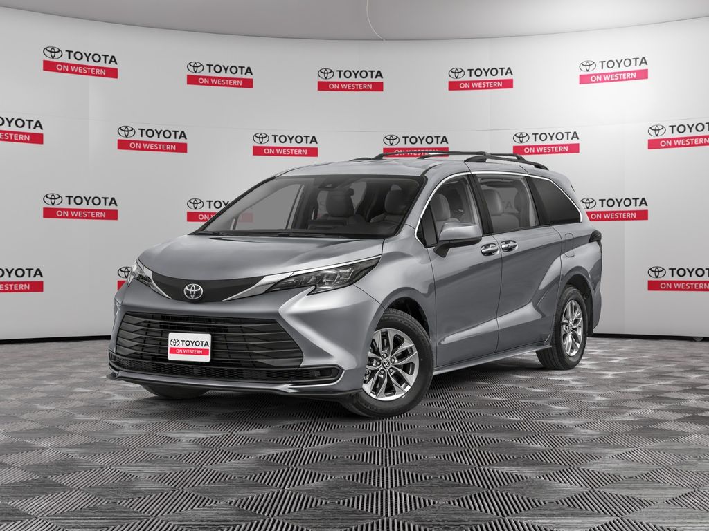2026 Toyota Sienna LE 8-Passenger Hybrid FWD's photo