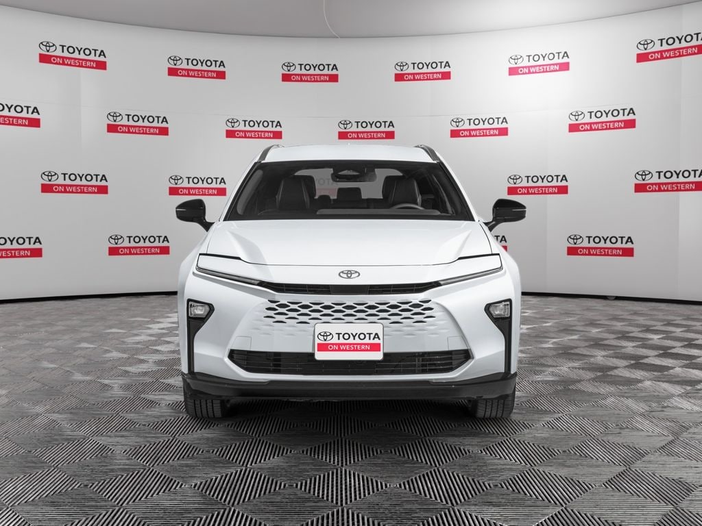 New 2026 Toyota Crown Signia XLE XLE