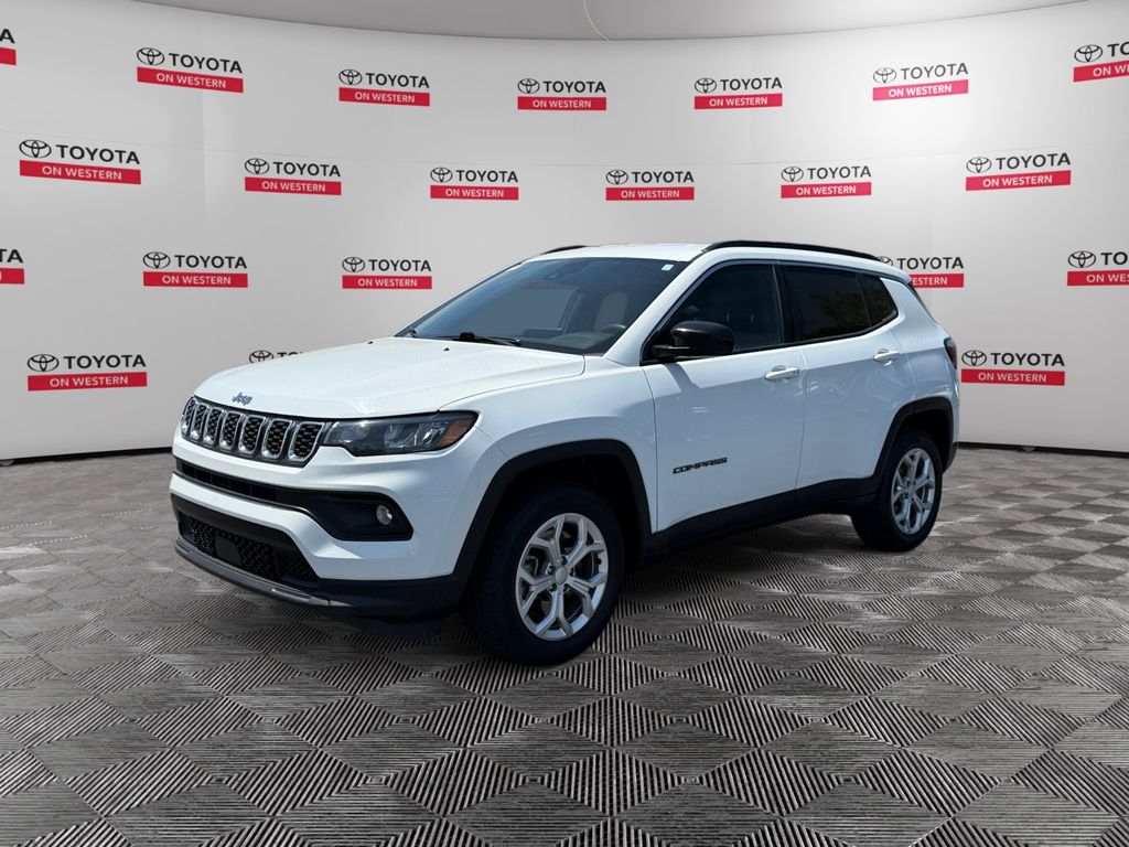 2024 Jeep Compass Latitude 4X4's photo