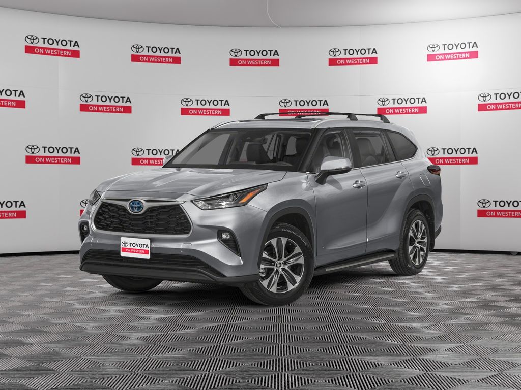 2026 Toyota Highlander Hybrid XLE AWD 