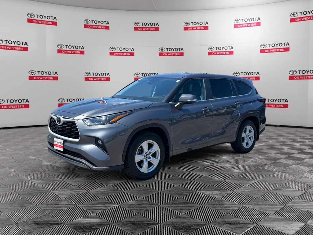 2025 Toyota Highlander SUV 