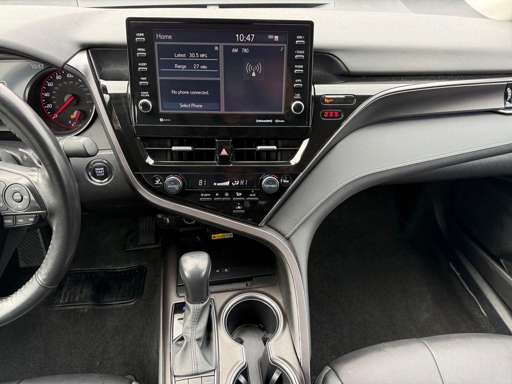 2024 Toyota Camry XSE - Photo 11